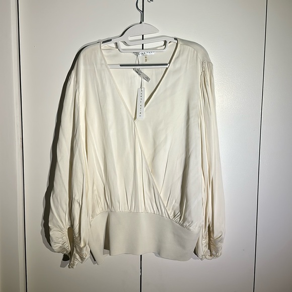 Trina Turk Surplus Blouse - Picture 1 of 6